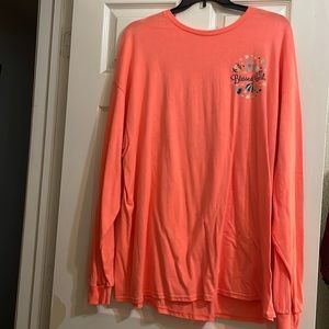 Long sleeve t-shirt